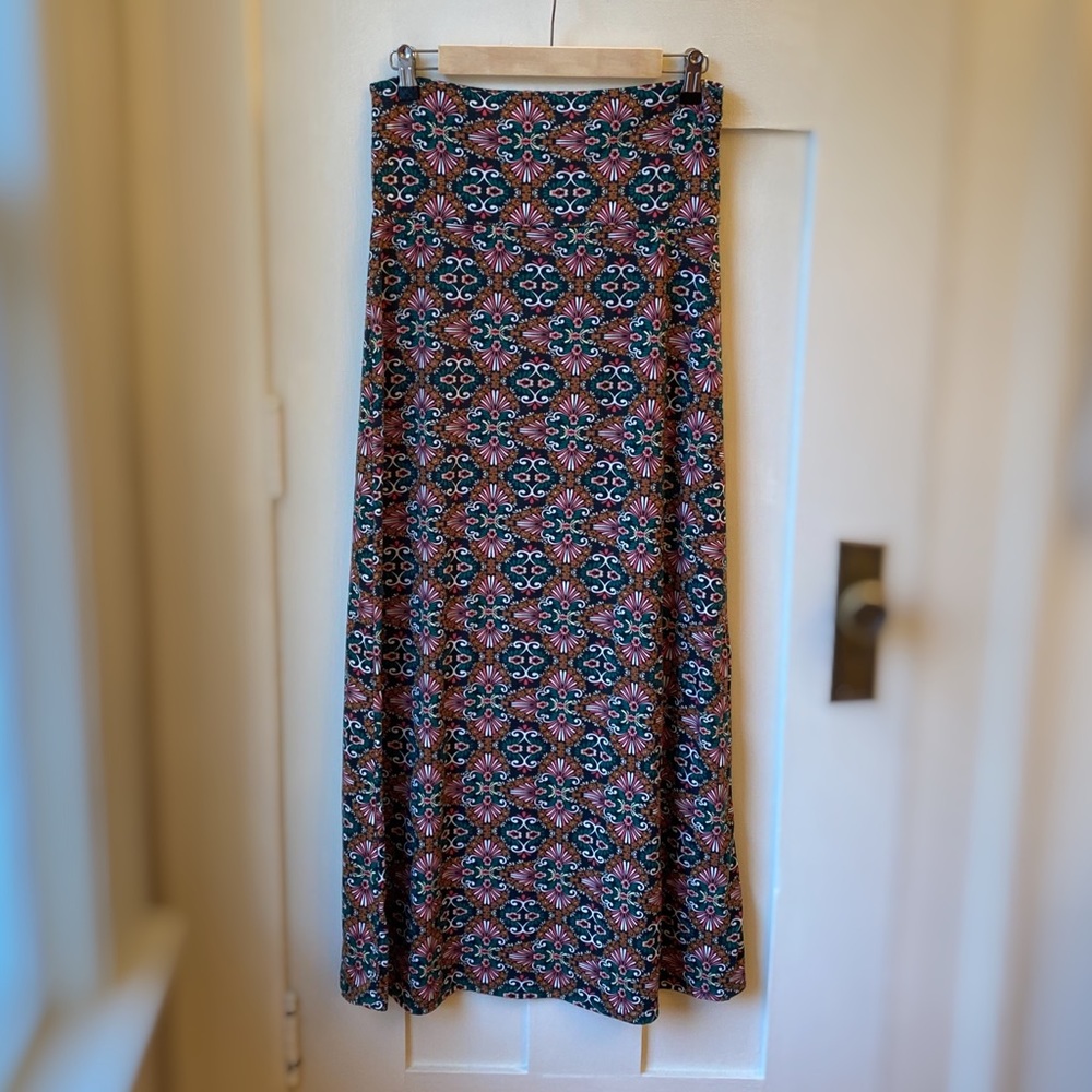 Urban Coco Maxi Skirt - Picture 1 of 4